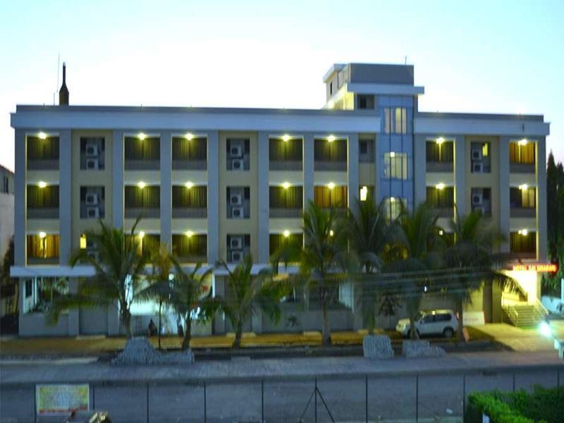 Hotel Sai Smaran 舍地 外观 照片